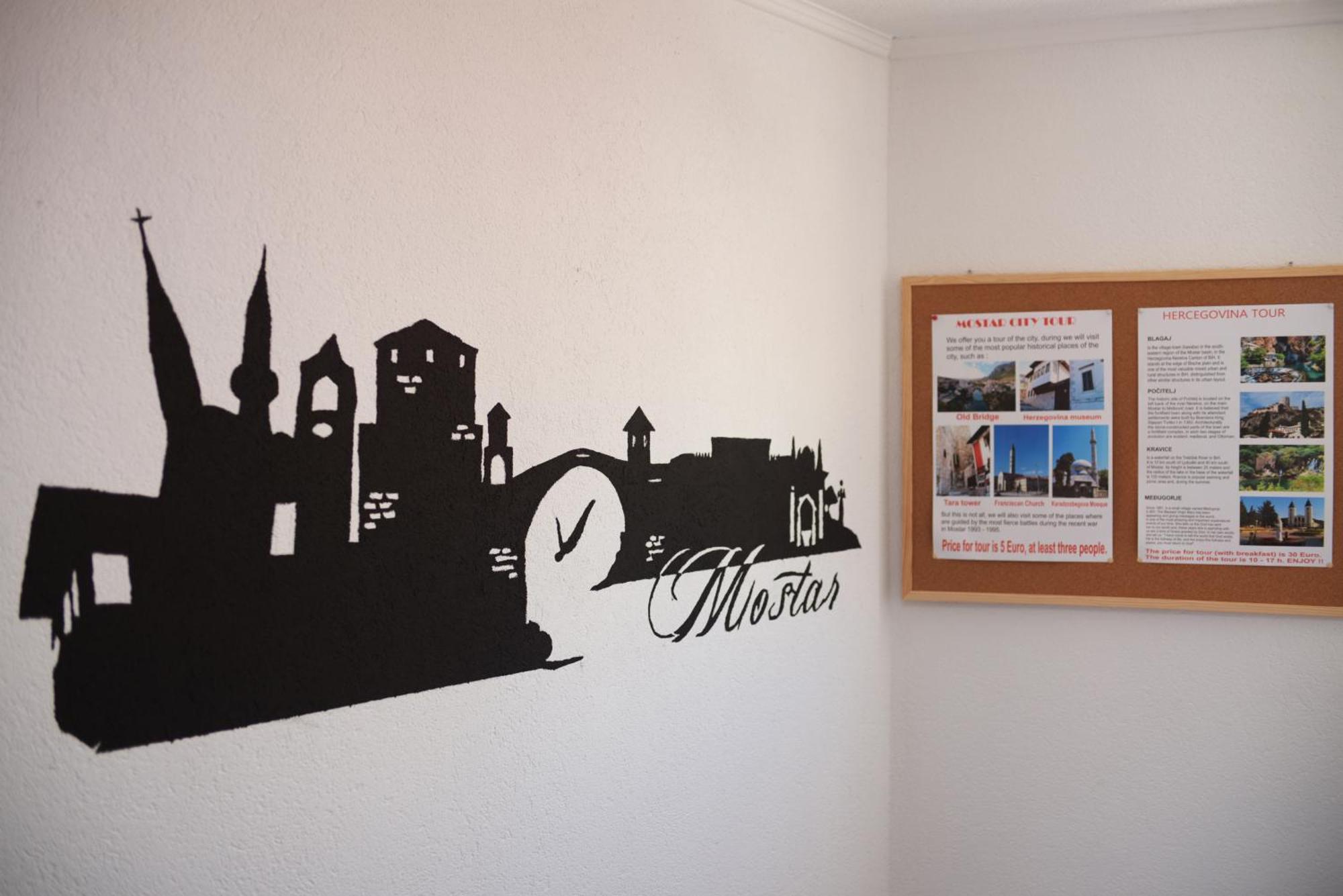 Guesthouse Adi โมสตาร์ ภายนอก รูปภาพ